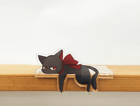お座りアクスタ